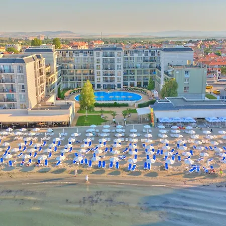 帕莫瑞费斯塔度假酒店 酒店 4*