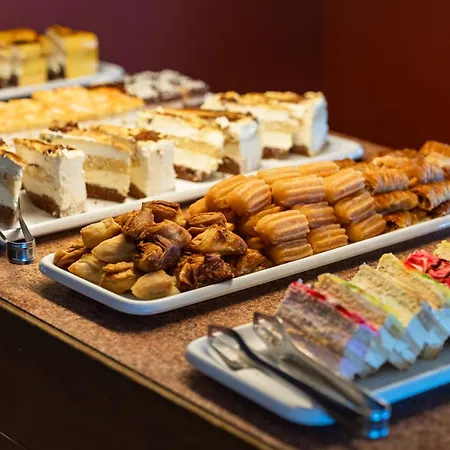 帕莫瑞费斯塔度假酒店